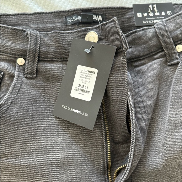 Fashion Nova Dark Gray Jean Shorts - Picture 2 of 3